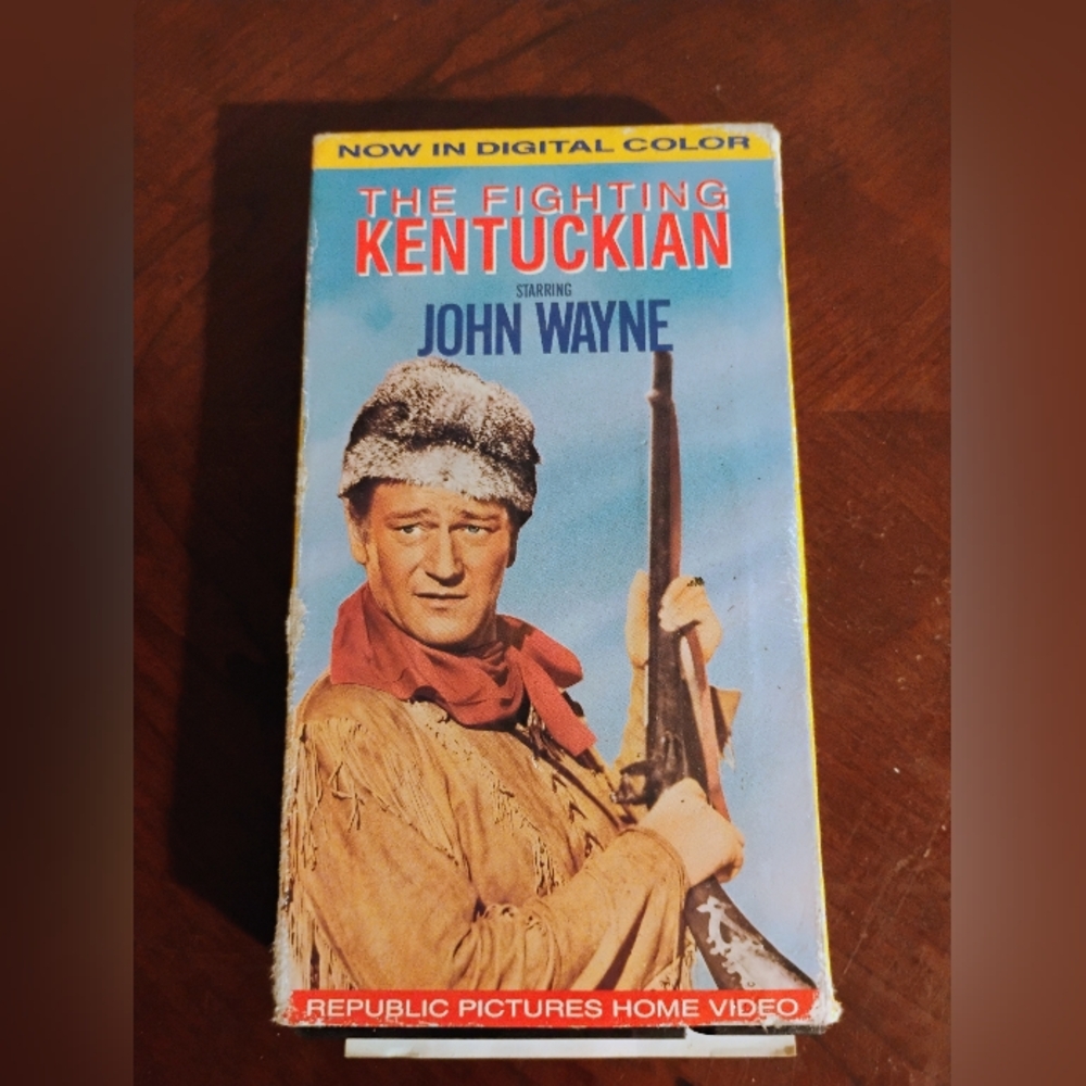 The Fighting Kentuckian VHS - - Blue Cover
